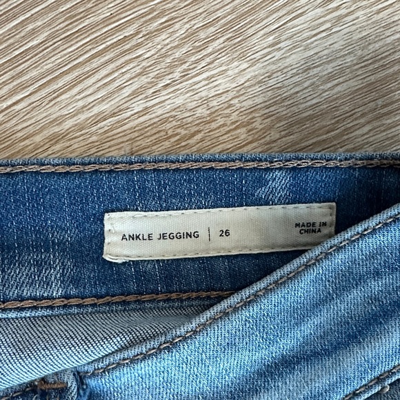 PacSun Light Wash Raw Hem Ankle Jeggings 26 Skinny Stretch - Picture 4 of 8